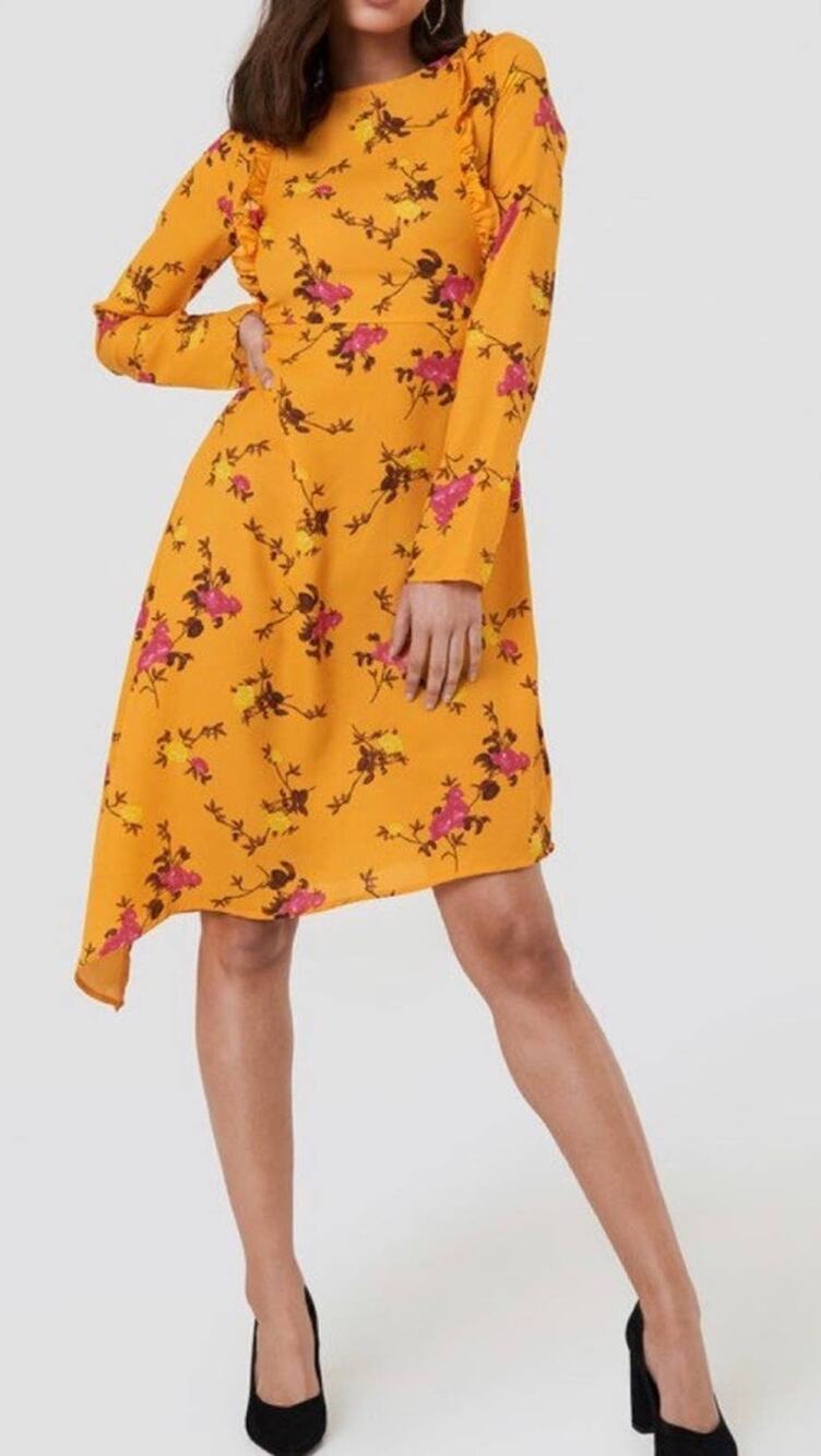 NA-KD Tangerine Floral dream Asymmetric Dress size 2 NEW
